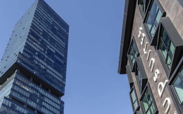 Upsuites Hotel