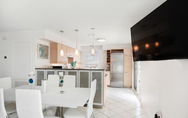 Blue Dolphin Estates