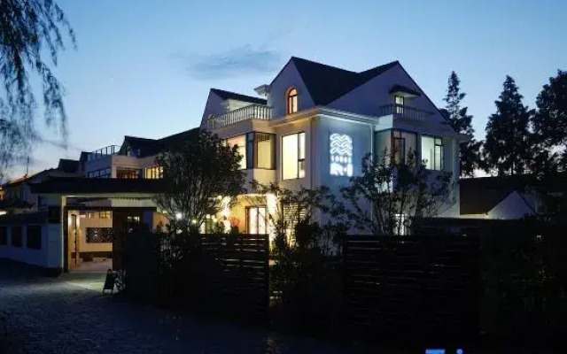 Shanghai Man Ye Garden Resort