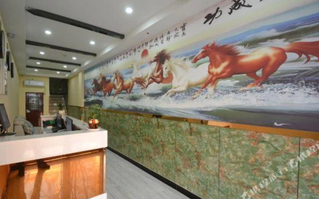Zhengzhou Chongjing Hotel (Qiliyan Subway Station)