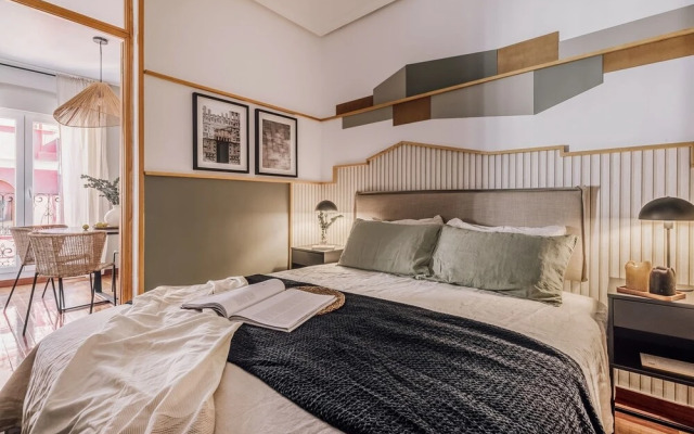 Abaj - 2 Bedrooms in Malasa A-universidad