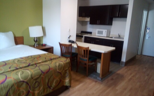 Welcome Suites Hazelwood