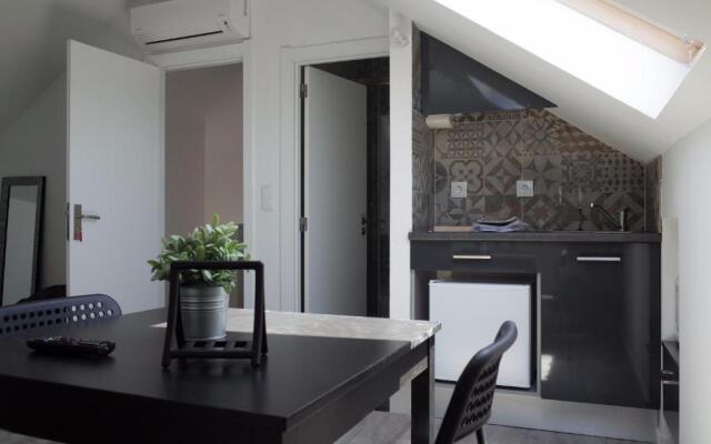 Lisbon Beach Apartments 6