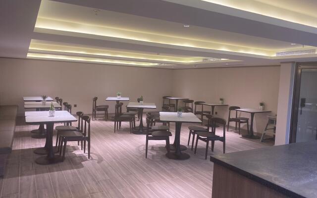 Hanting Hotel Anyang Normal University