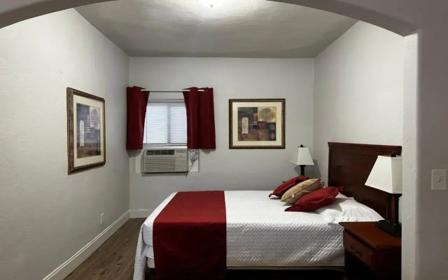 Arizona 9 Motor Hotel