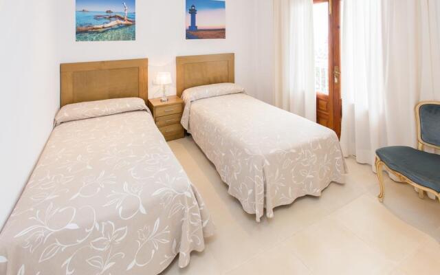 Apartamentos Sofía Playa Ibiza