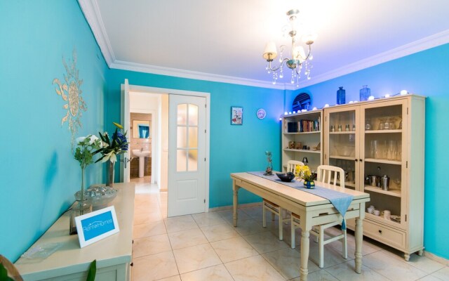 Rentandhomes Los Boliches Blue And Green Apt