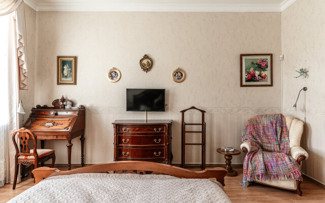 Квартира Малоохтинский 84б