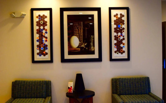 Holiday Inn Express & Suites Ithaca by IHG