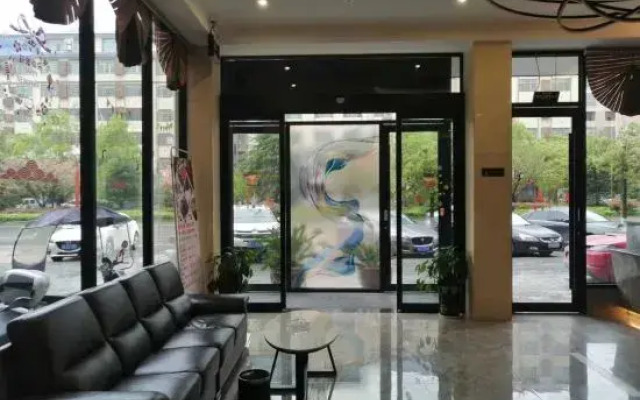 Cocoa unmanned smart hotel in Xinning County