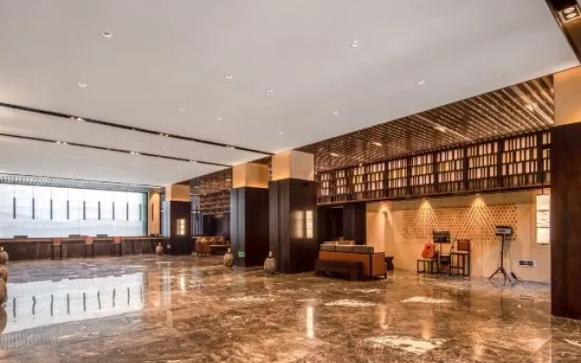 Huajing Wenlan Hotel