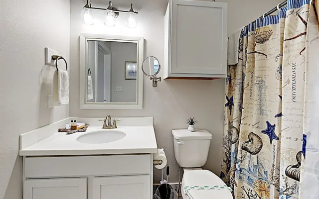 Beachside Bungalo 3 Bedroom Townhouse