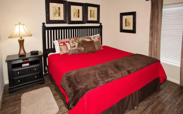 Cedar Lodge 403