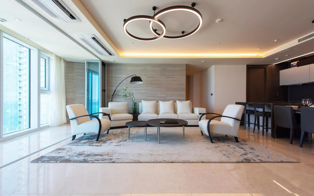 Newcz Lct Residence