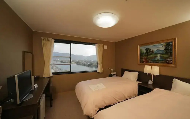 Hagi Royal Intelligent Hotel