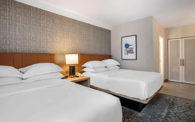 Sheraton Suites Wilmington Downtown