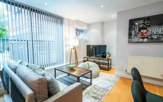 Stunning 3-bed House in Central London