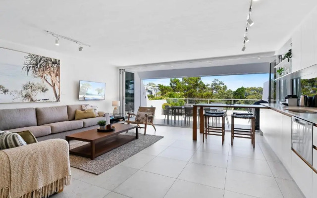 Noosa Views 3 Noosa Drive 33