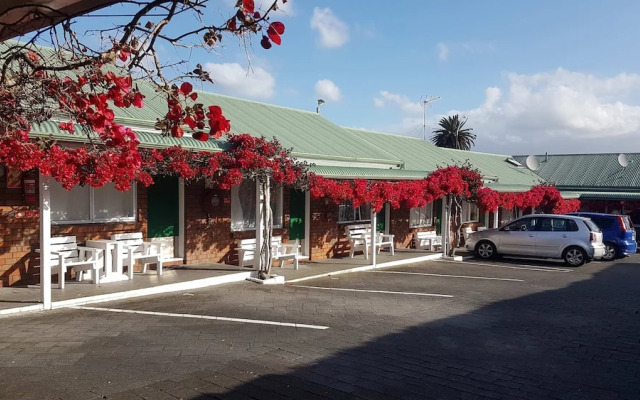 Homestead Motor Lodge
