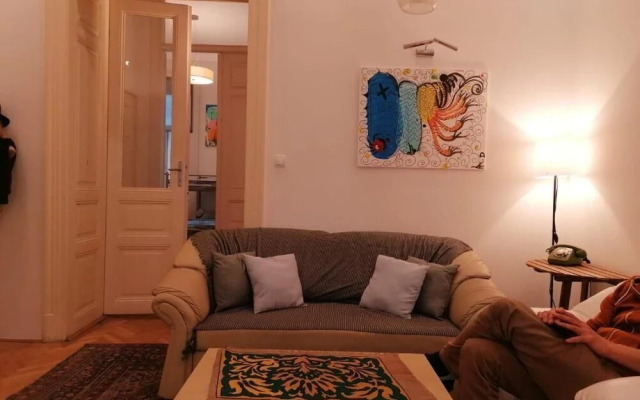TRAFFIC Hostel