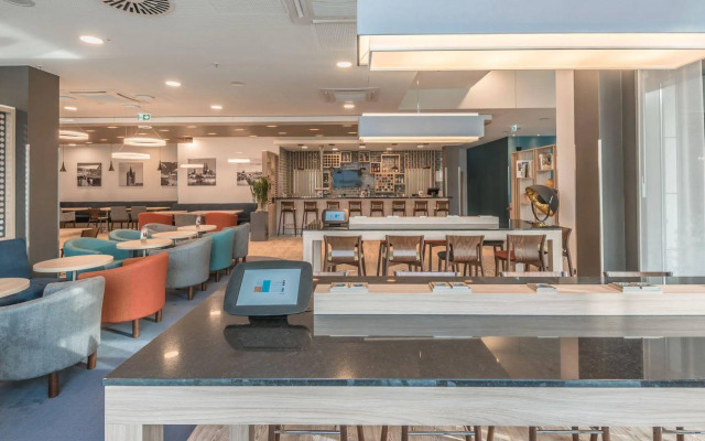Premier Inn Cologne City Sud Hotel