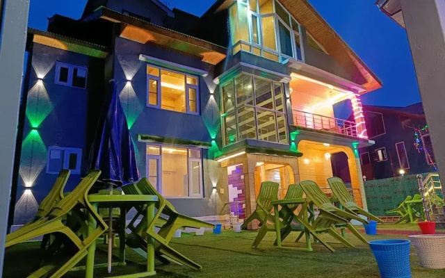 Hotel Pahalgam View
