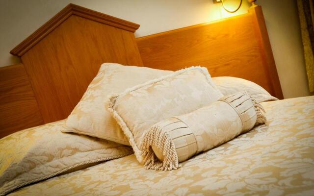 Fairways Lodge & Leisure Club