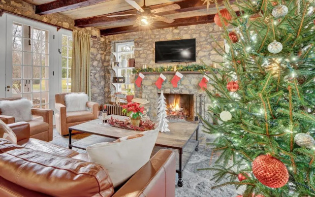 Chimney Hill Estate Inn