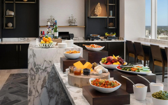 JW Marriott Indianapolis