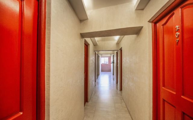 Circuit Hostel