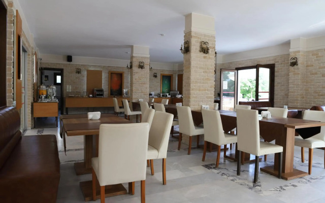 Hotel Binlik