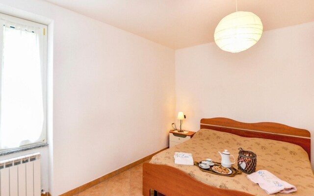 Nice Apartment in Localita´bracco With 3 Bedrooms and Wifi