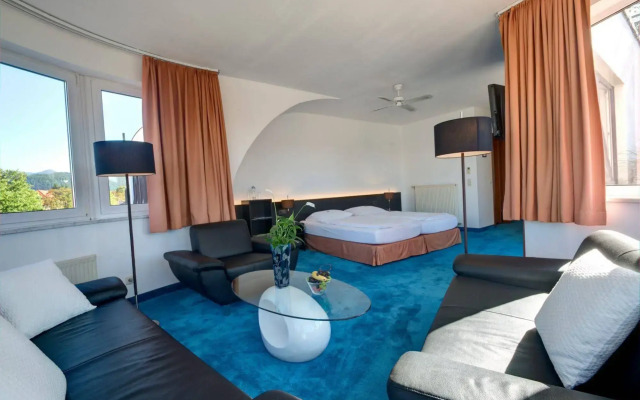 Skycity Hotel Atrigon