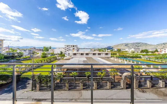 Olivia s Apartment 24