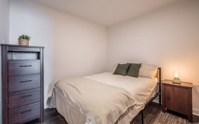 Cozy Fully-Equipped 2 Bedroom Suite
