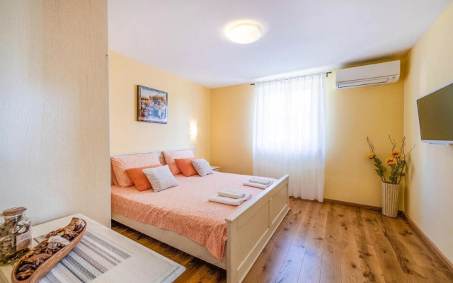 Beautiful Home in Pula With Wifi and 3 Bedrooms