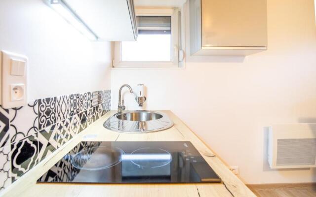 4 - Le studio Pontissalien - Parking Privatif