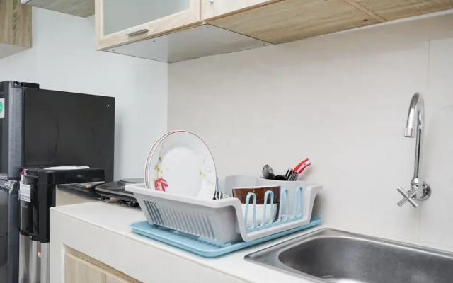 Chic and Cozy Springwood Residence Studio Apartment