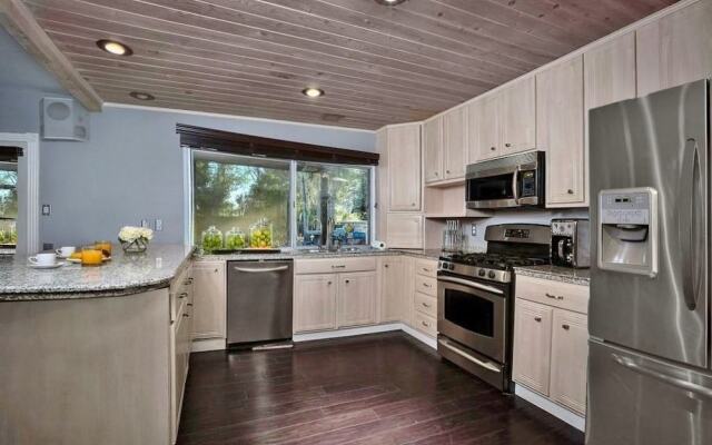 Delcoa Retreat 6br Scottsdale Pool House