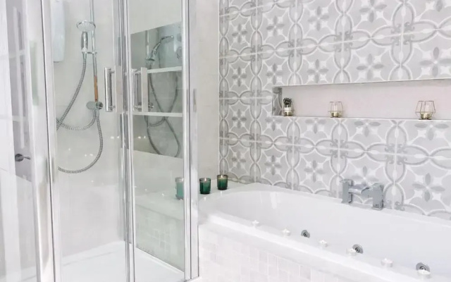 Blissful Bradford Apartment - City Center Gem