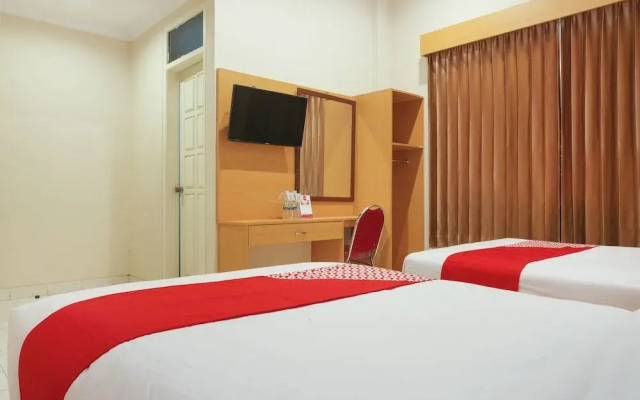 OYO 902 Hotel Pondok Anggun