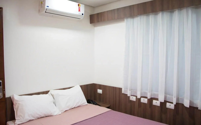 Lis Hotel