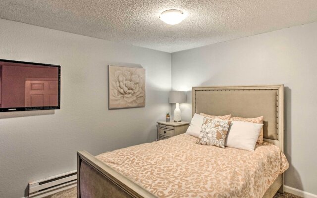 Lakewood Retreat: Access Nature & Urban Sites