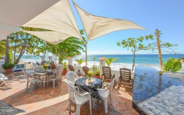 Coconut Palms Inn On The Beach