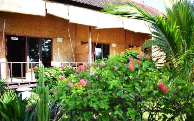 Banyuwedang Home Stay