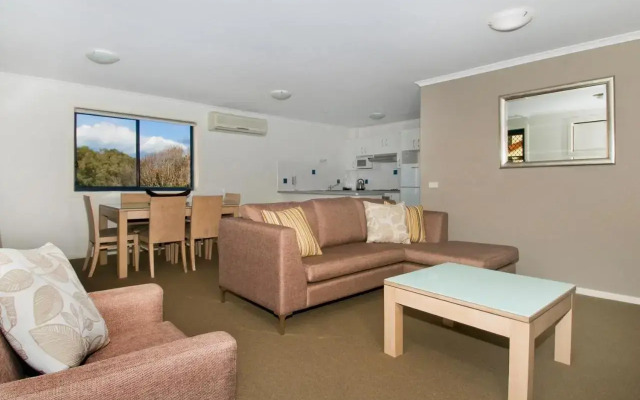 South Pacific Apartments