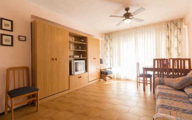 Apartamento Dms III Ref. 1041  by Iberplaya