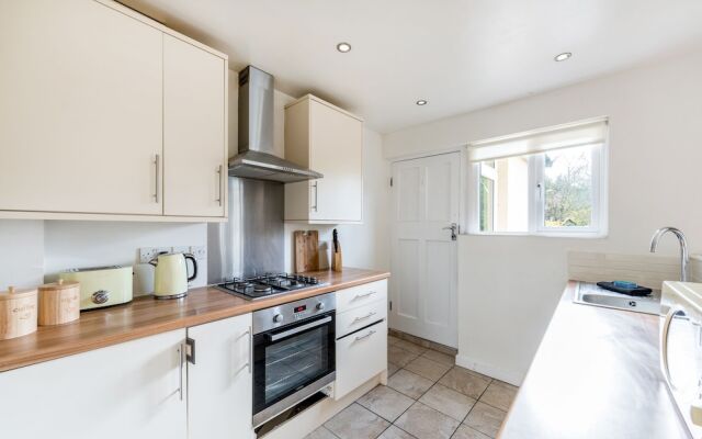 Sanger Lodge 3-Bedroom House