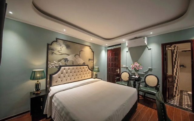 Madelise Stardust Hotel & Travel