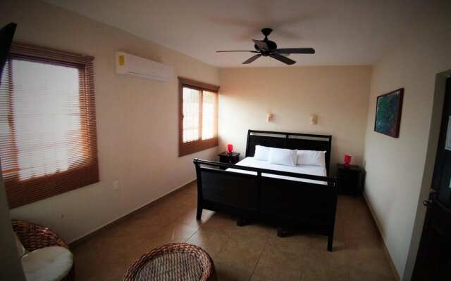 El Roble Hotel